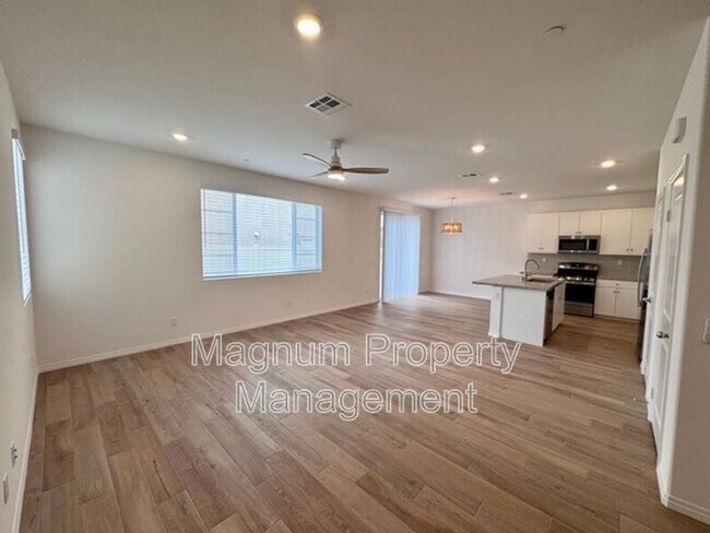 Building Photo - 30326 Corte Santa Barbara