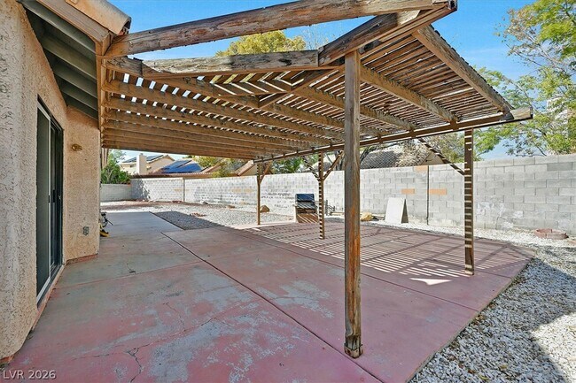 Building Photo - 4824 Norway Ln