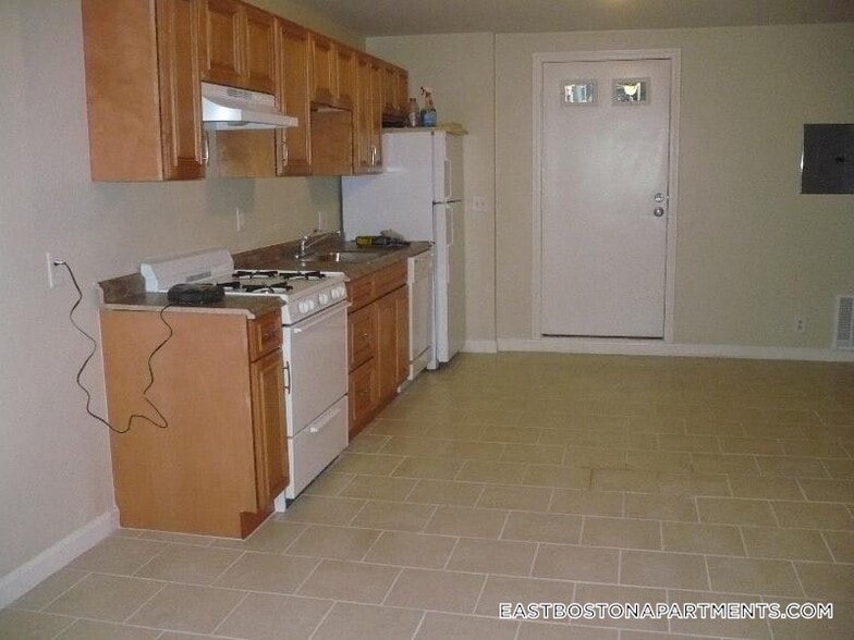 Building Photo - 30 Decatur St