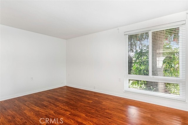 Building Photo - 703 Avenida Sevilla