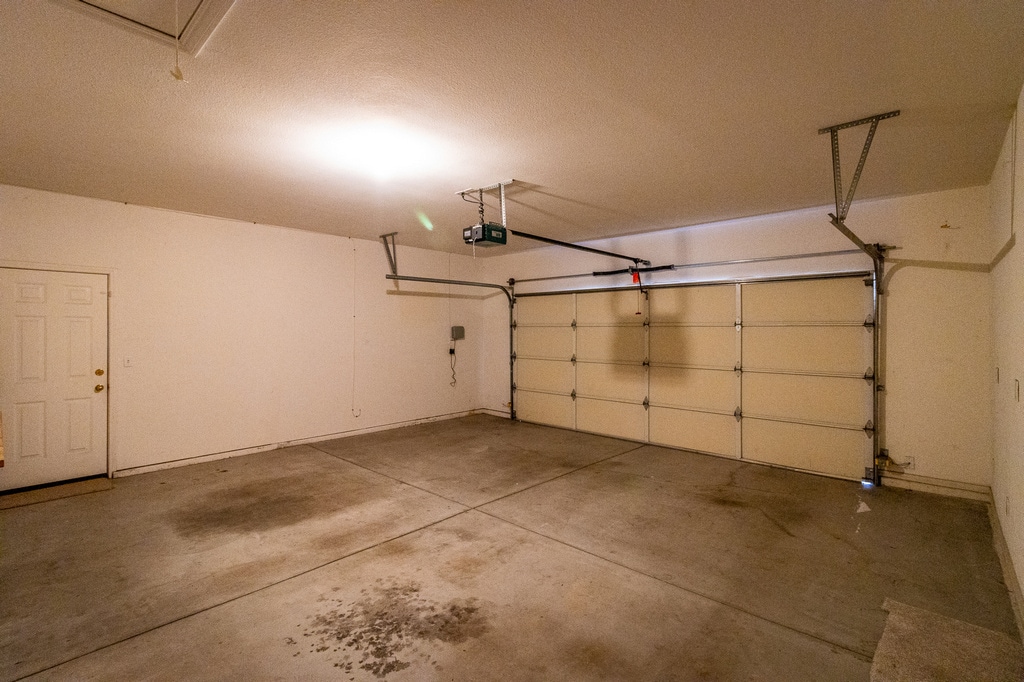 Building Photo - 625 Asilo