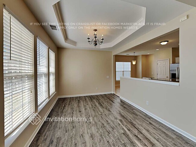 Building Photo - 3009 Azalea Hills Dr