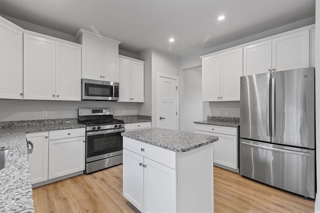 Building Photo - 118 Hamilton Dr