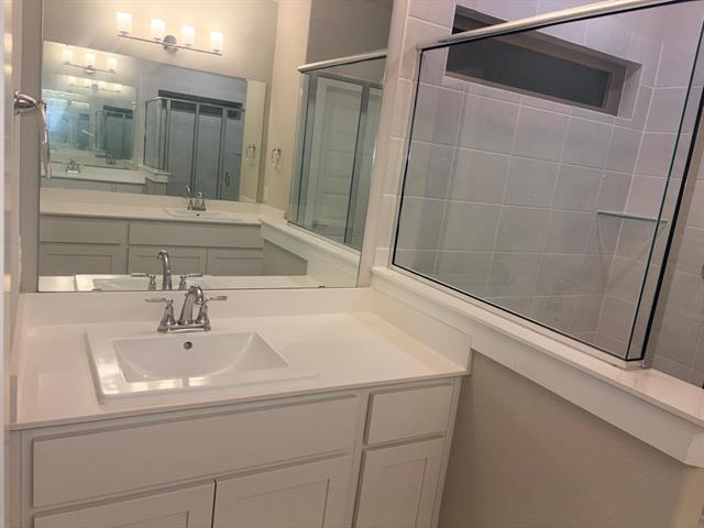 Building Photo - 1404 Mahogany Dr