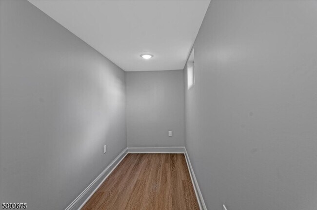 Building Photo - 617 Ripley Pl