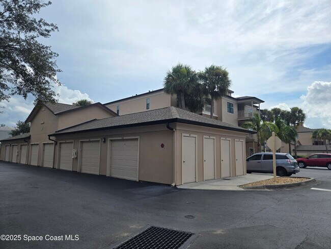 Building Photo - 6470 Borasco Dr