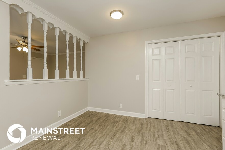 Building Photo - 3113 Stoneybrook Cir