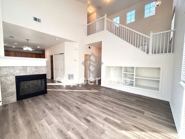 Building Photo - 2538 E 127th Ct