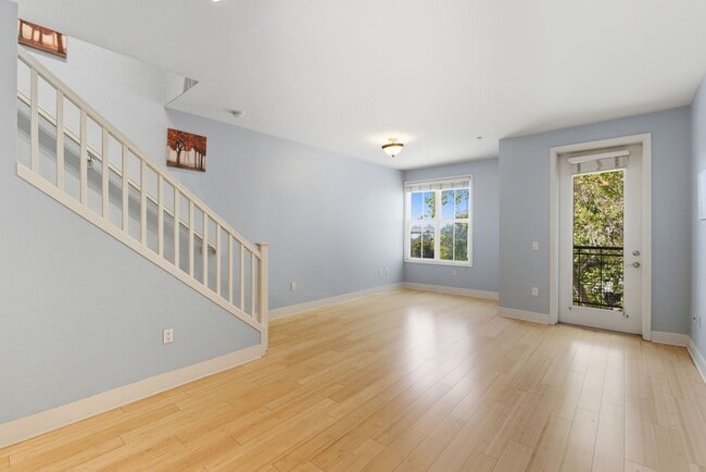 Building Photo - 1585 Brunswig Ln
