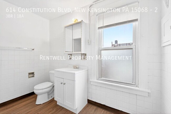 Building Photo - 614 Constitution Blvd