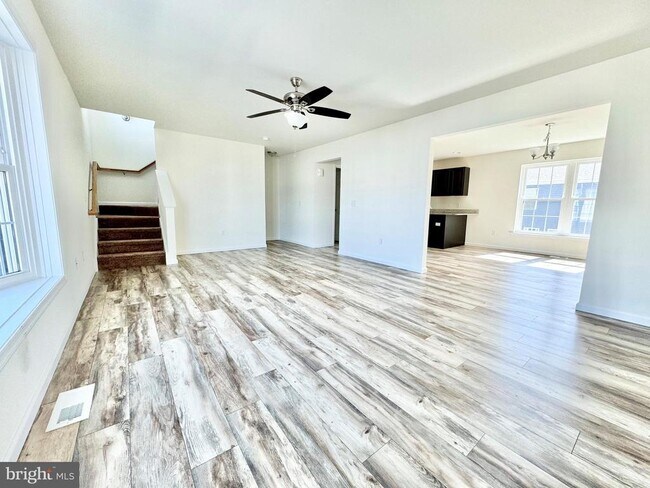 Building Photo - 76 Filbert Dr