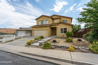 Building Photo - 3270 Creekside Ln