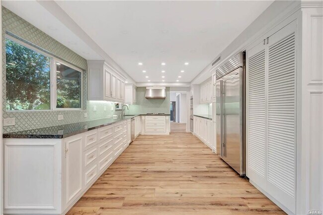 Building Photo - 119 Bell Cyn Rd