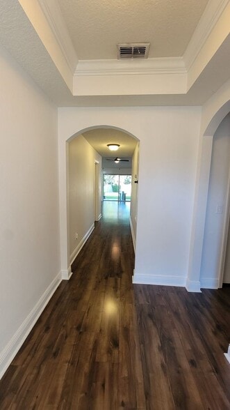 Building Photo - 3541 Gretchen Dr