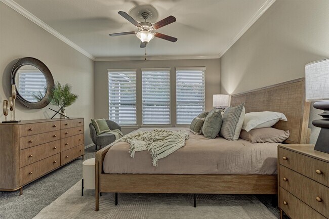 Building Photo - 2437 Branshill Dr