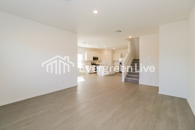 Building Photo - 1128 Nesting Bird Dr