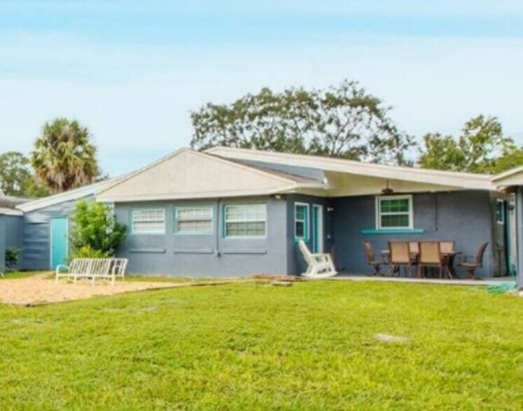 Building Photo - 1731 Grayson Dr