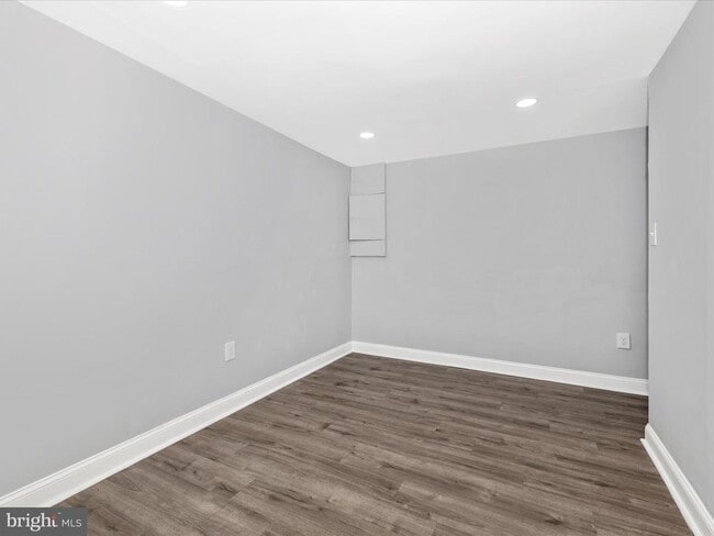 Building Photo - 13114 Thackery Pl