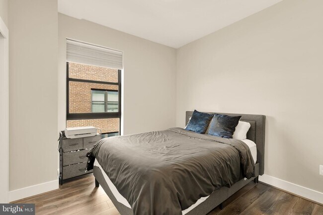 Building Photo - 1628 11th St NW