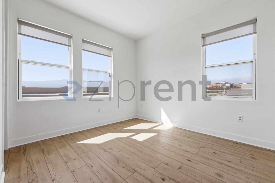 Building Photo - 75249 Buckley Dr