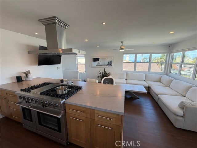 Building Photo - 225 Calle Serena