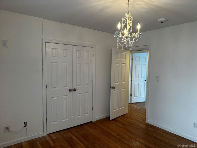 Building Photo - 4261 Austin Blvd