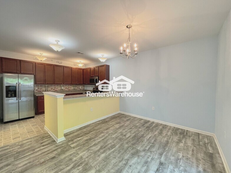 Building Photo - 2514 Leytonstone Dr