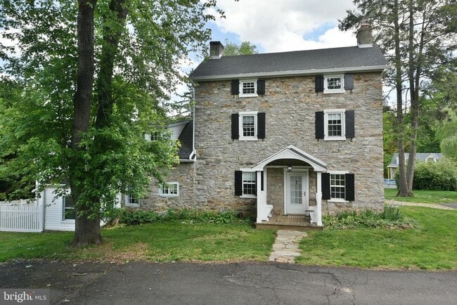 Building Photo - 966 Paige Ct
