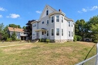 Building Photo - 381 Lincoln Ave