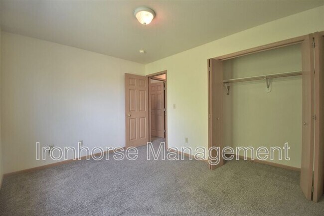 Building Photo - 2491 Wheeler Dr