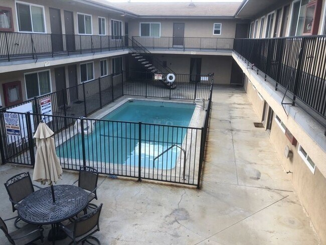 Building Photo - 4434 W. 135th Street,