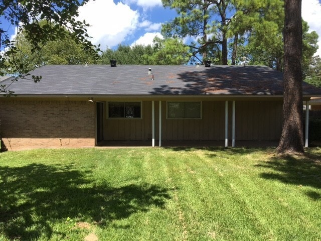 Building Photo - 317 Levin Ln