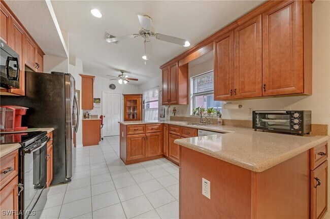 Building Photo - 181 Sabal Lake Dr
