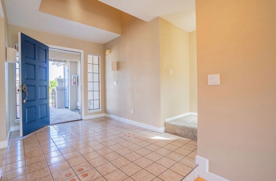 Building Photo - 846 Tempus Cir