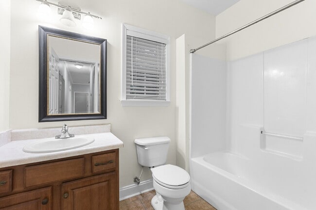Building Photo - 406 Aspen Ct