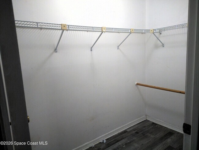 Building Photo - 3619 Egret Dr