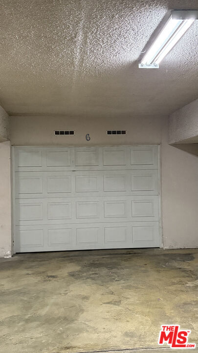 Building Photo - 15716 Normandie Ave