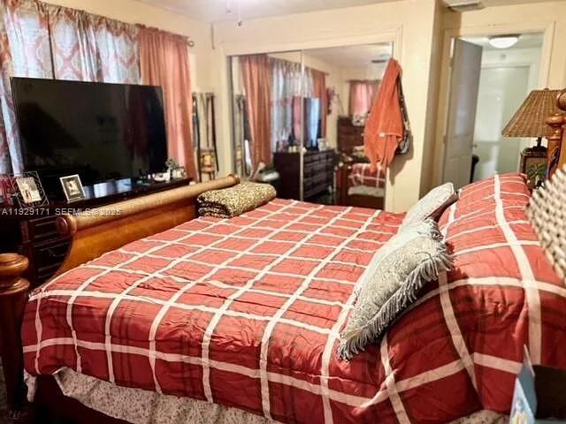 Building Photo - 1536 NW 15th Ave