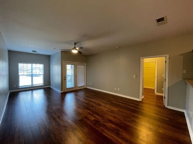 Building Photo - 1216 Duncan Gardens Dr