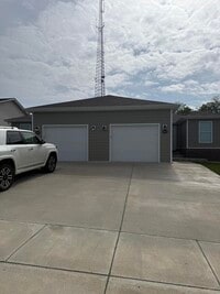 Building Photo - 9007 Landon Ln