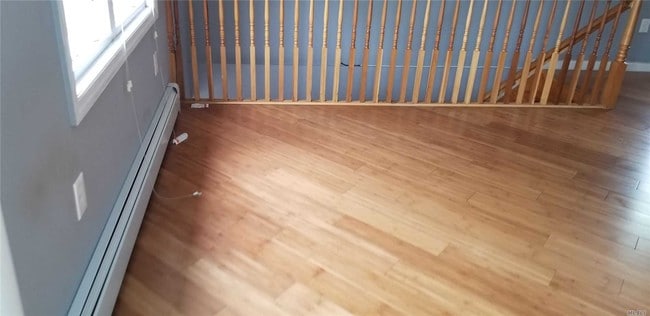 Building Photo - 118-29 Marsden St