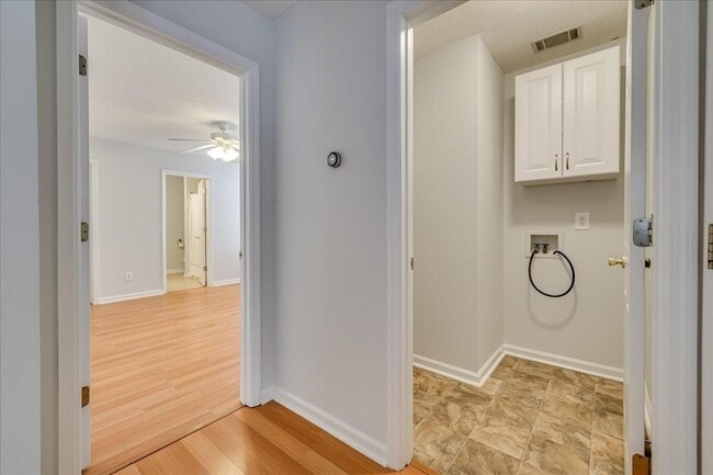 Building Photo - 510 Wendover Way