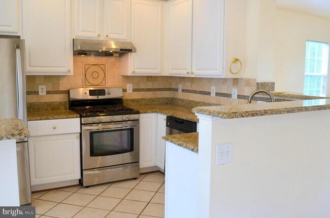 Building Photo - 6863 Drifton Ct
