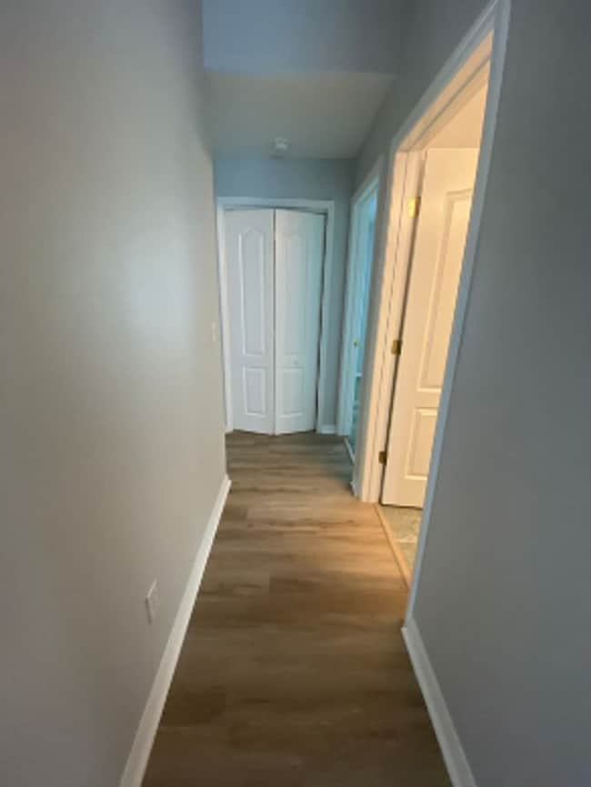 Building Photo - 4 Bedroom 3 Bath home in Sandy Ridge subdivision, in Davenport for RENT!