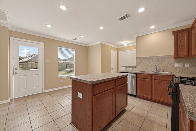 Building Photo - 9214 Arrowhead Trace Ln