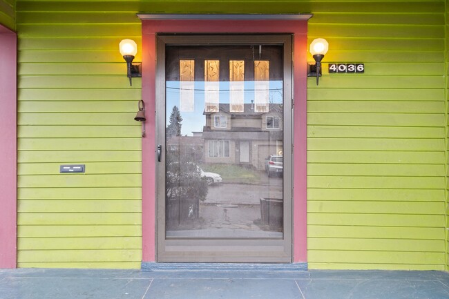 Building Photo - 4036 SE 63rd Ave