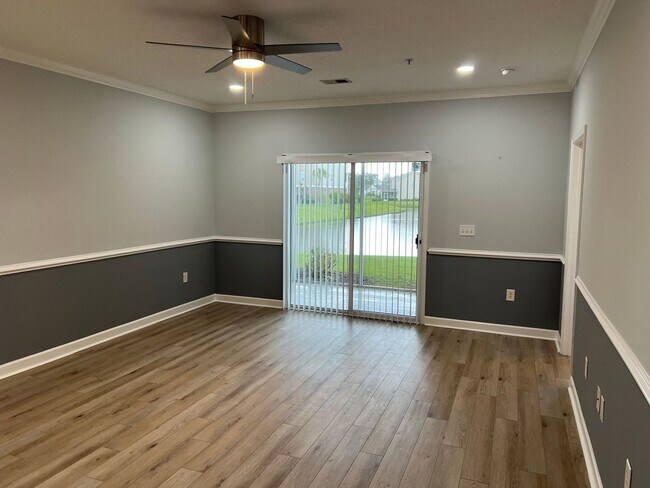 Building Photo - First floor, Unfurnished 3 Bedroom, 2 Bath...