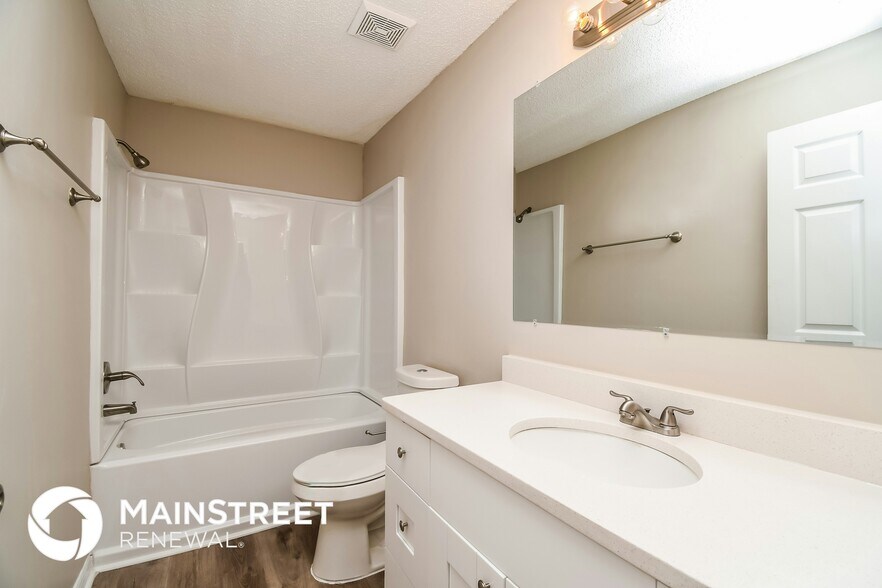 Building Photo - 5918 Wentworth Cir S
