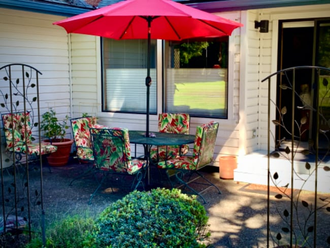 Building Photo - 107 Fairway Dr