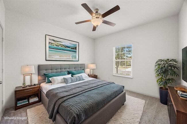 Building Photo - 356 Shiner Ln